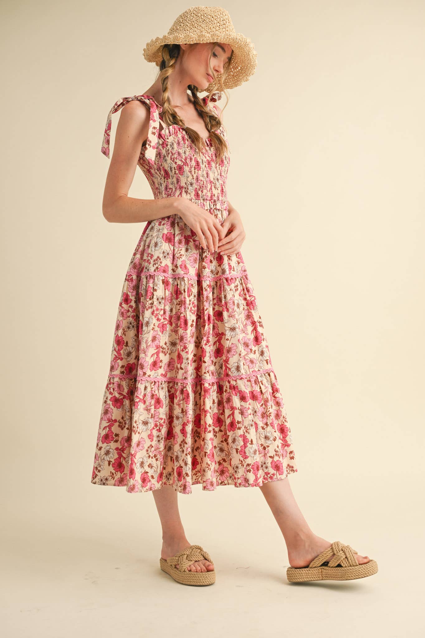 &MERCI - Vente Robe – femme - ROBE MIDI À VOLANTS EN DENTELLE FLORALE MDR385210