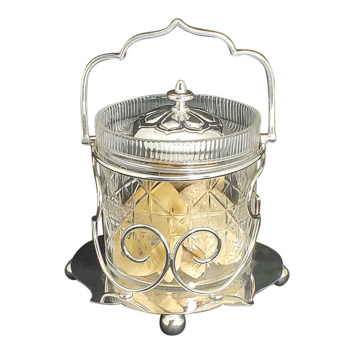 Baril à biscuits en argent anglais/verre taillé vers 1885. NUMÉRO DE RÉFÉRENCE : A173. pour la vente par Corbell Silver