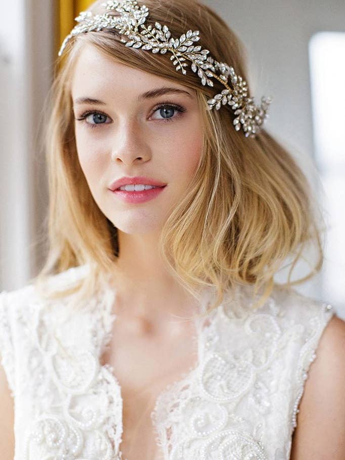 HALO DE LONDRES pour la vente par Brides & Hairpins