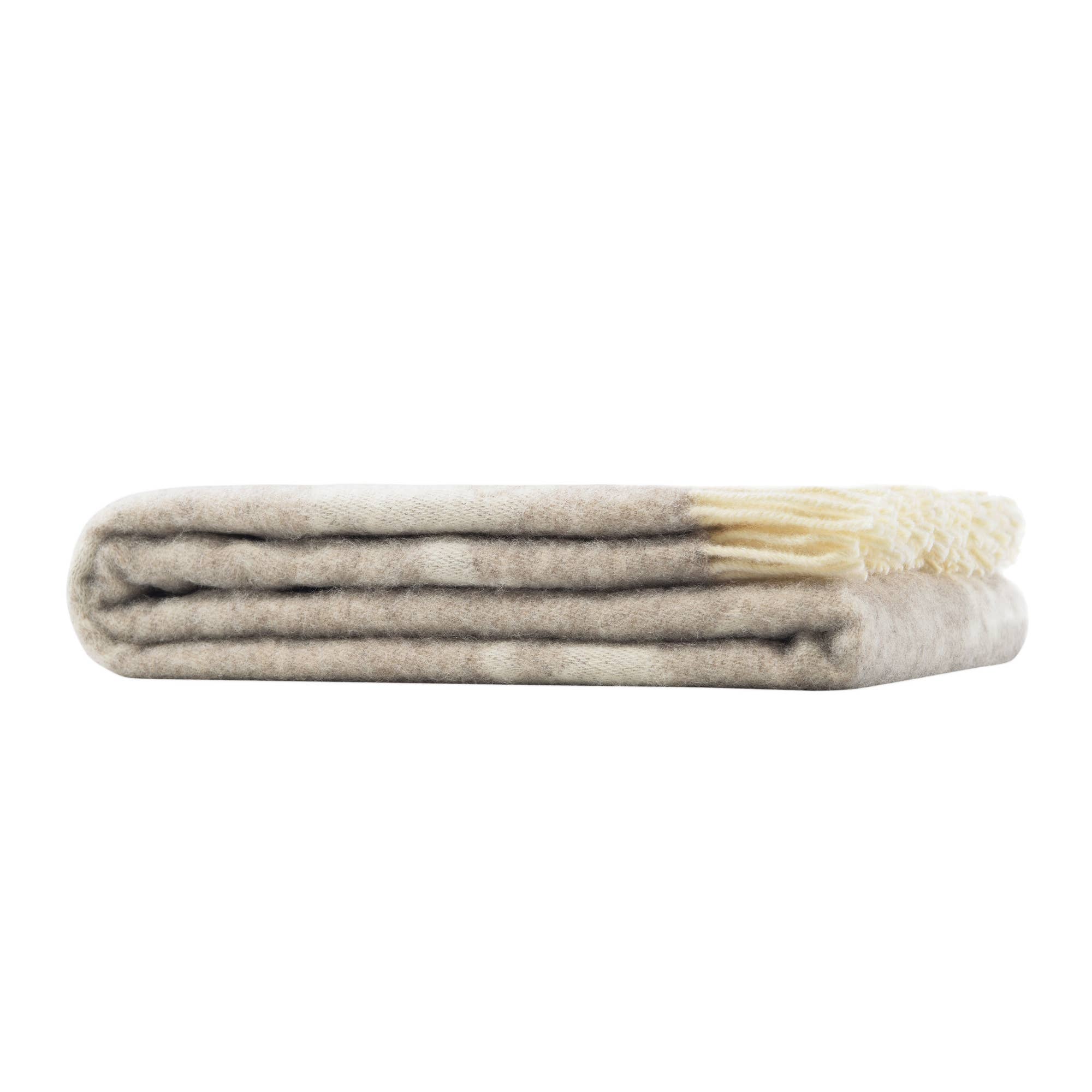JJ Textile – wholesale Throw blanket – Hares Soft Brown Pure Wool Throw10
