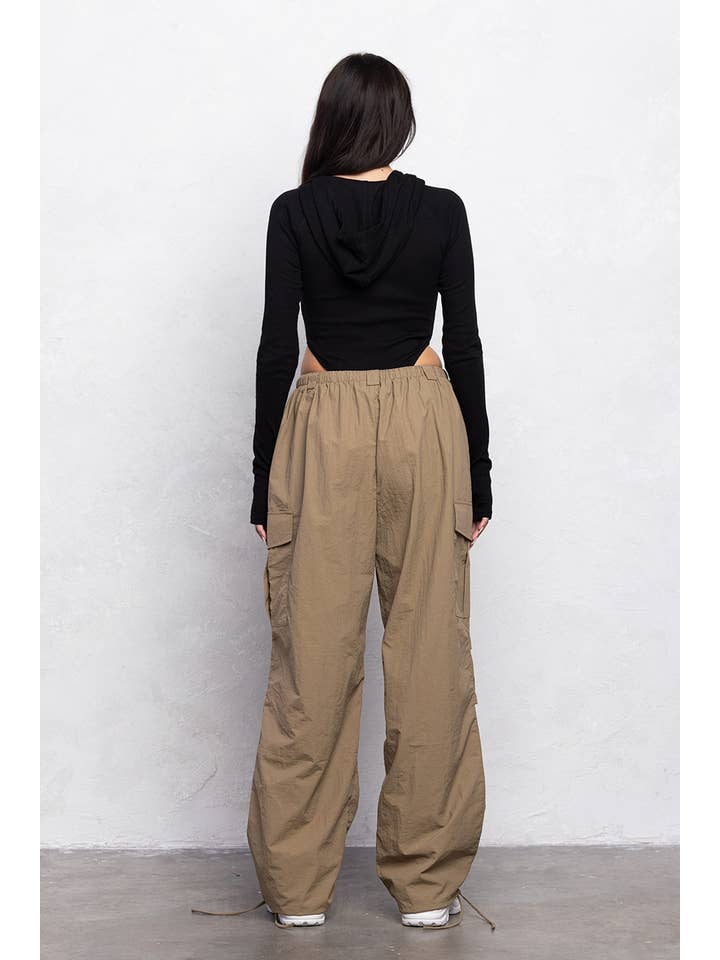 No Vacancy - Wholesale Pants - Women's - Low waist cargo parachute pants10