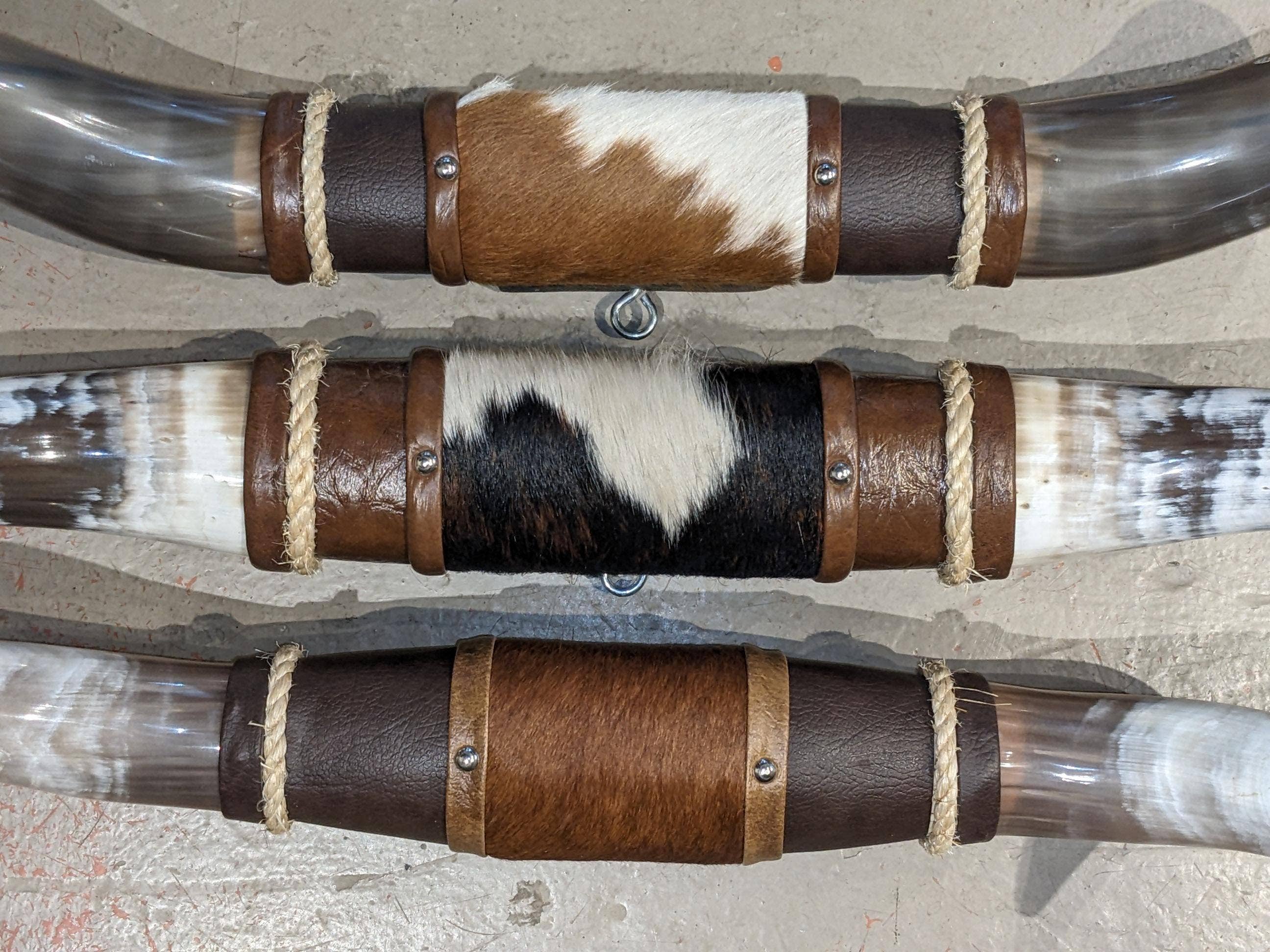 Camino TX – wholesale Dimensionell/3D-väggkonst – Små tjurhorn från Mexico1