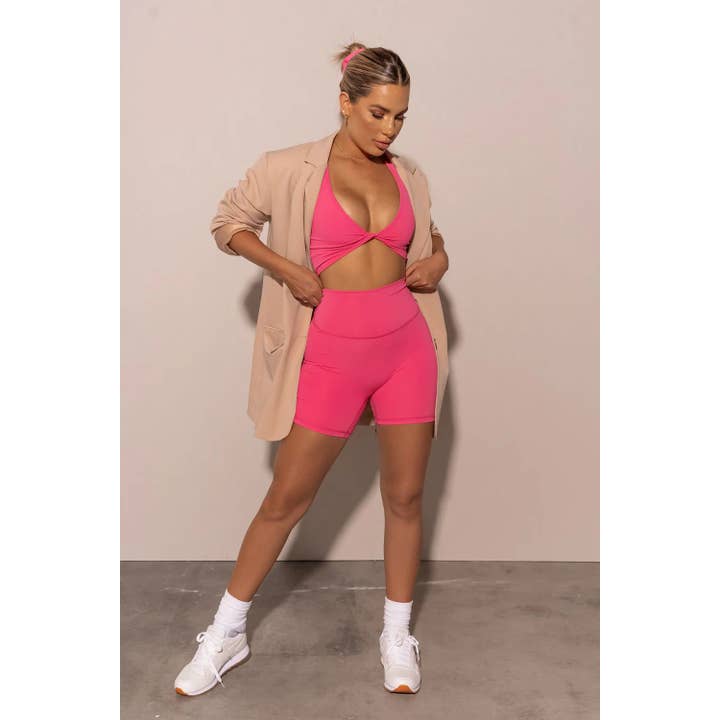 Girlfriend Midi Shorts - Dragonfruit för wholesale av Agent84