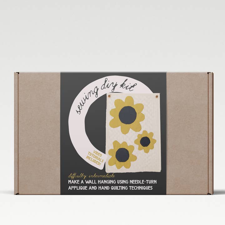 it's all in the stitch - Wholesale Craft Sewing Kit - Simple Flowers DIY Sewing Kit3