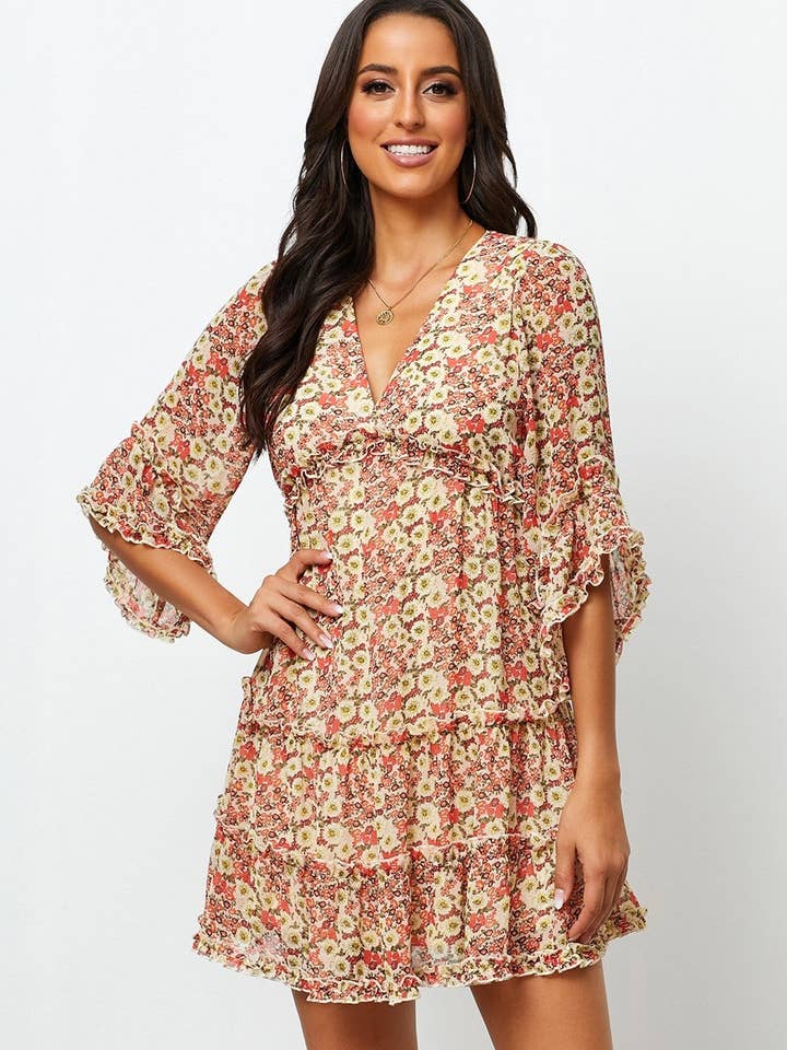 Robe fleurie à manches volantées pour la vente par STYLE INSTANT