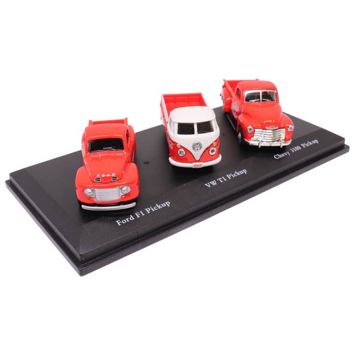 Motor City Classics, Inc. - Wholesale Decorative Tabletop Object - 1:72 Scale Coca-Cola Pickup Gift Set Diecast Model8
