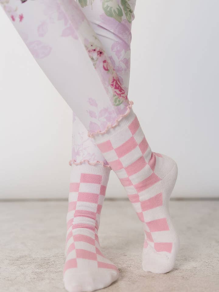 Ampersand Avenue - Wholesale Socks - Women's - Cutie Crew Socks - Checkered Pink