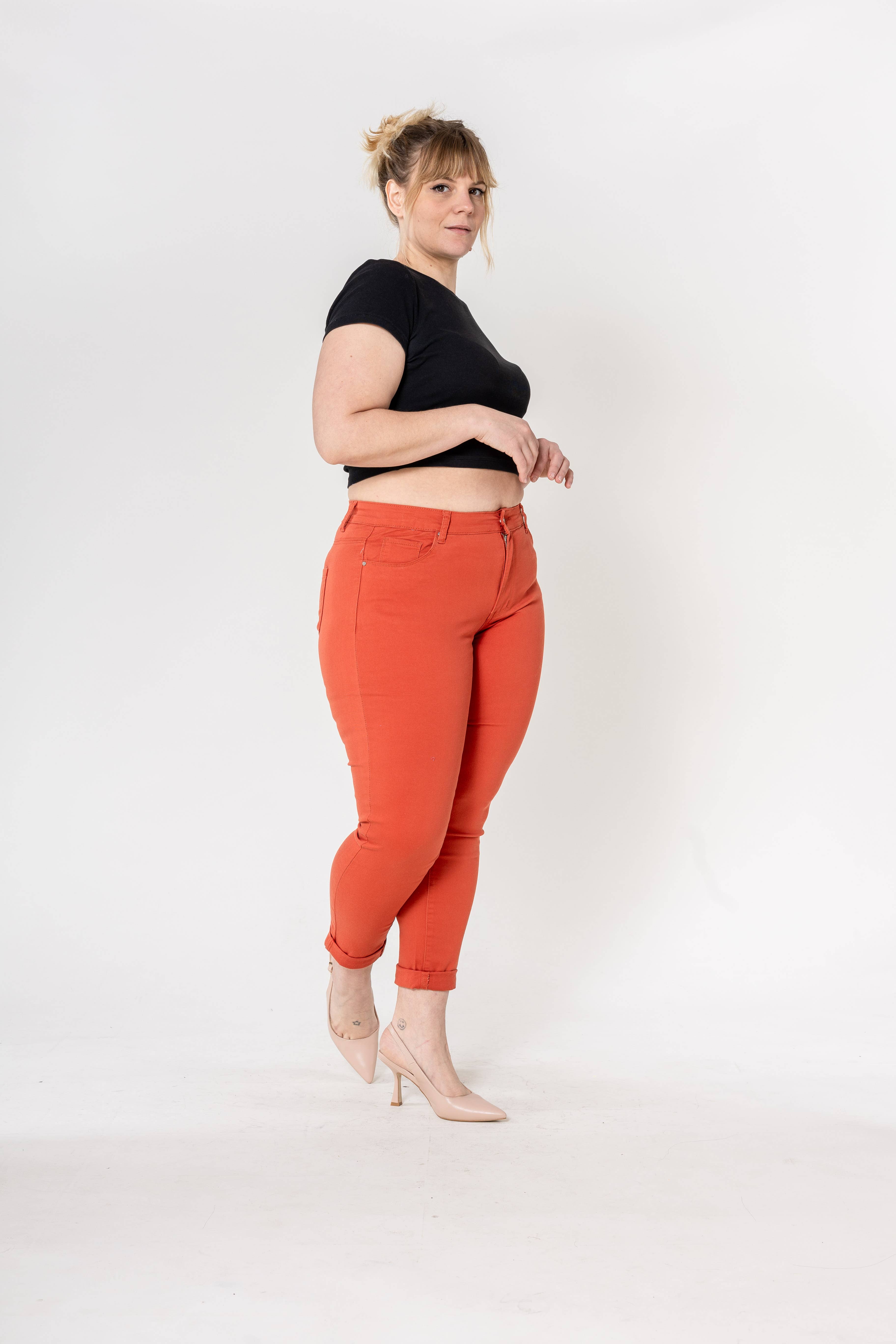 Nina Carter – Calças - Mulher por atacado – Tamanho Plus Curve Plus Tamanho Voltar ao Pescoço P19957