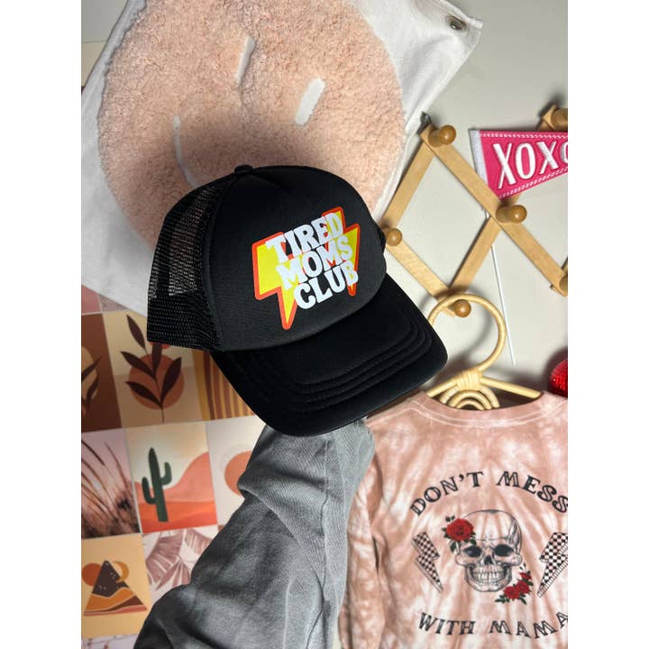 Little Mama Made It – wholesale Truckerkeps – Dam – Trött Moms Club Trucker-hatt, Trendig mammahatt, estetisk mammagåva, present till mamma, mors dagspresent till mamma, ny mamma-gåva, baby shower-gåva
