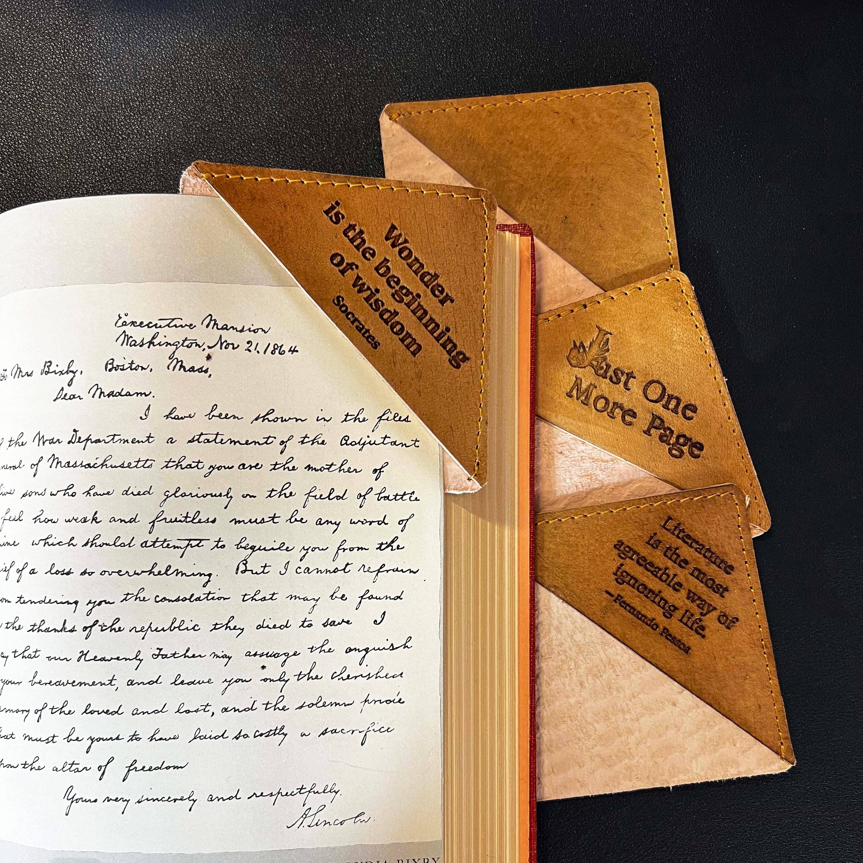 Soothi | Containers Of Creativity - Vendita all'ingrosso Segnalibro - Segnalibri quadrati in pelle17