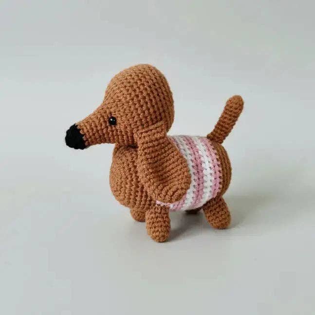 Joy Gift London - Wholesale Pet Plush Toy - Dog - Crochet Dachshund Toy – Cute Sausage Dog1