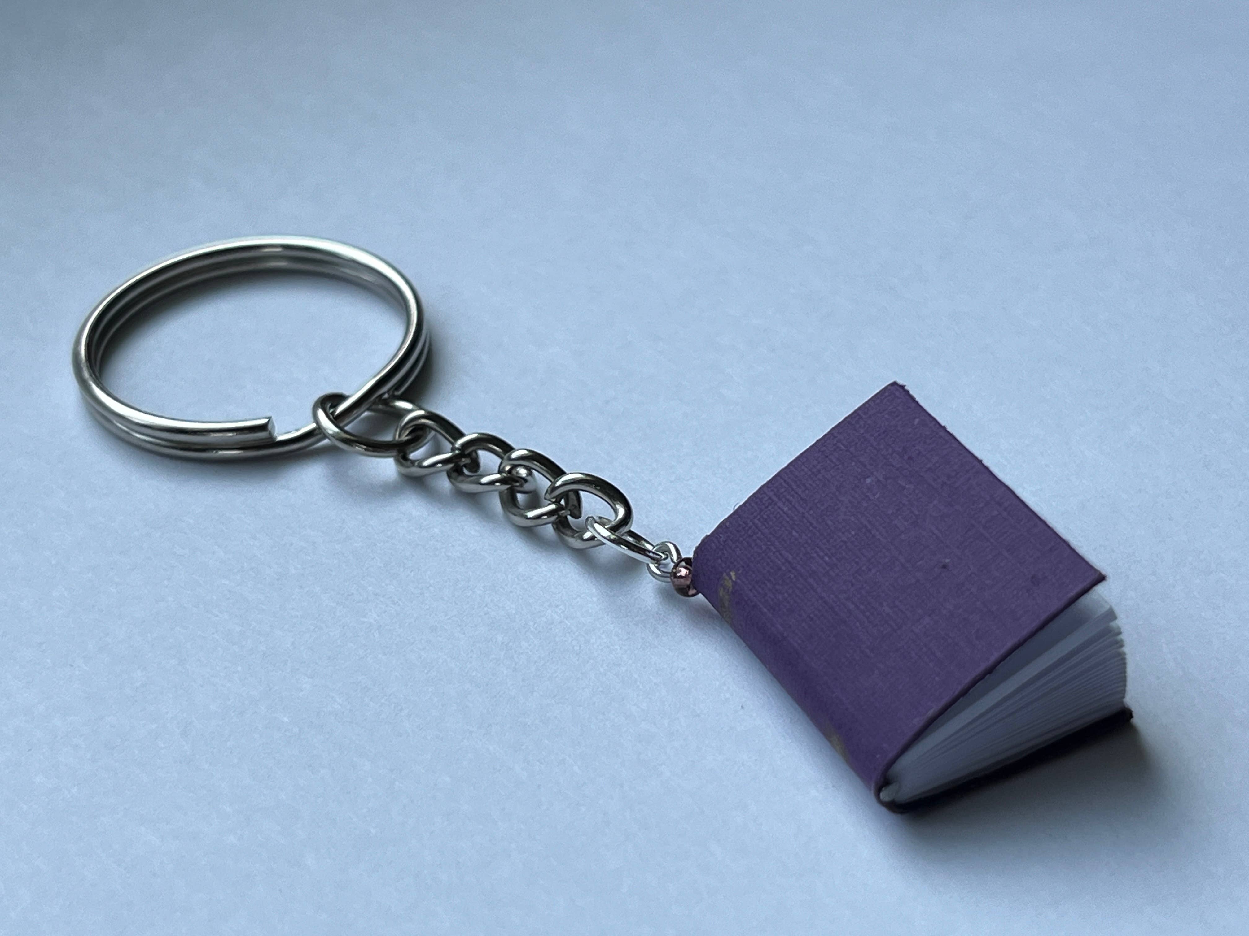 Sageware - Wholesale Keychain - Unisex - Mini Book Keychain and Phone Charms6