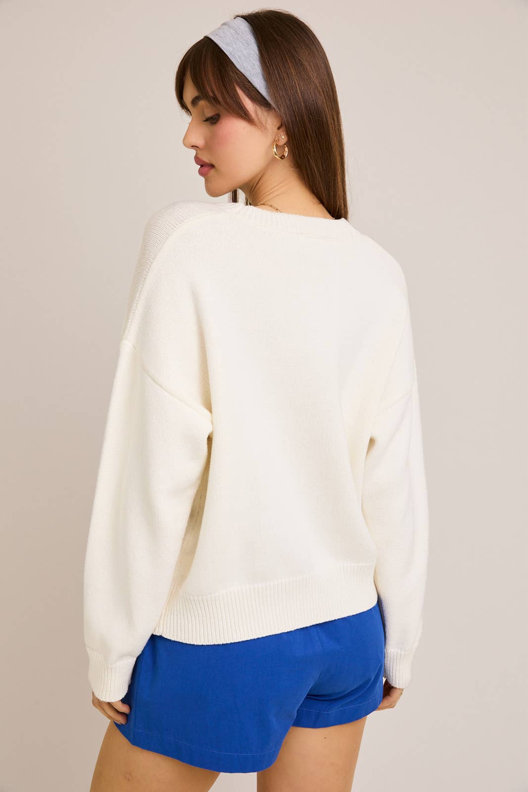 LE LIS - Wholesale Graphic Sweatshirt - Women's - LONG SLEEVE CREW NECK TEDDY BEAR GRAPHIC SWEATER2