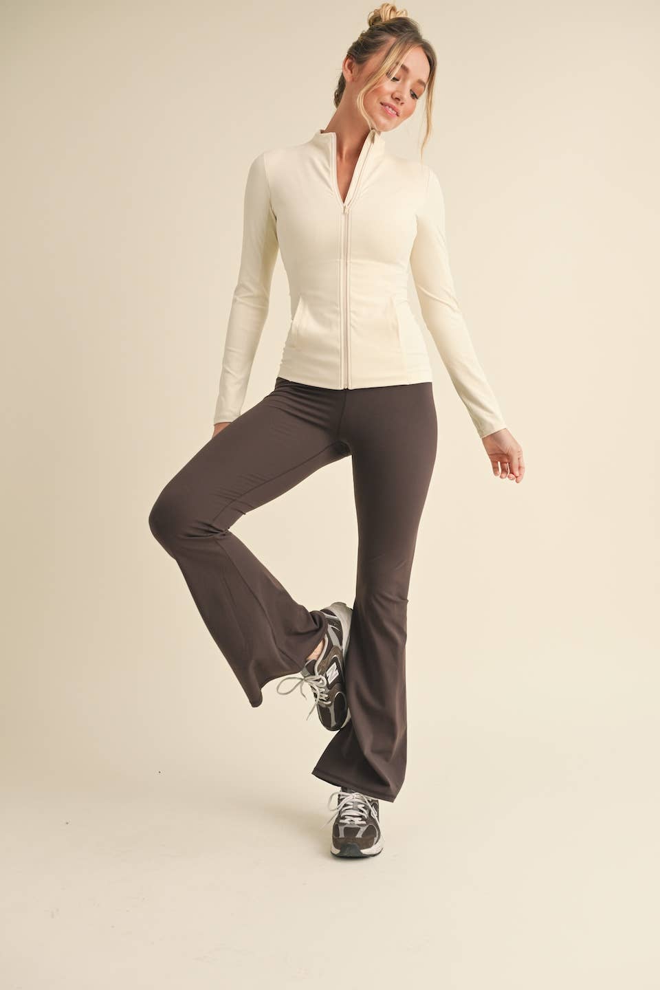 KIMBERLY C - Vendita all'ingrosso Giacca sportiva - Donna - Giacca aderente morbida come burro con tasche21