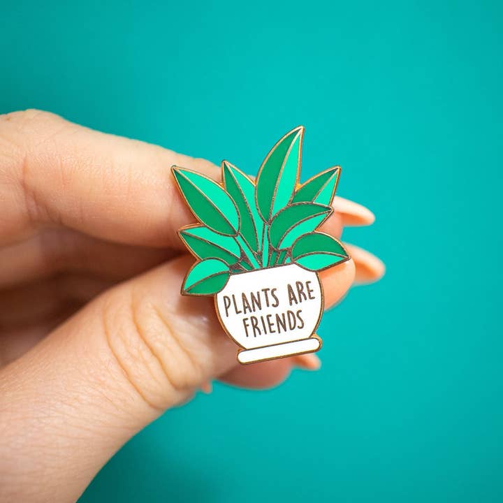 Växter är vänner Pin | Växtälskare presentidéer | Pothos Pin för wholesale av Chelzart
