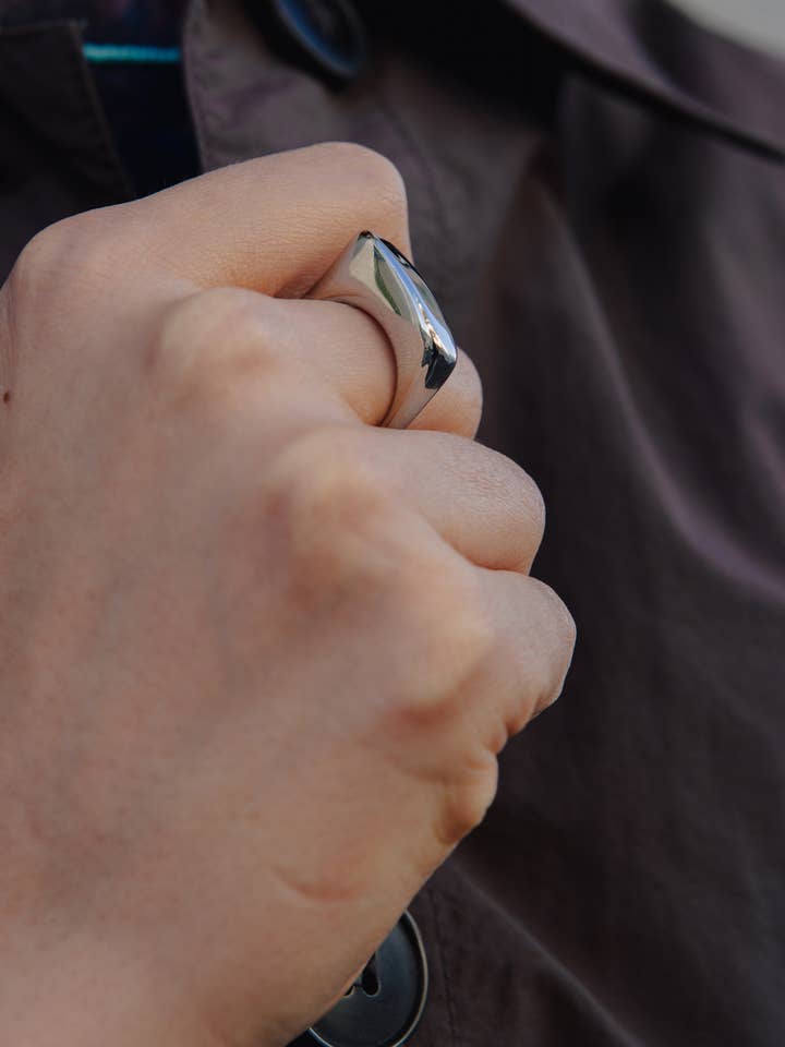 Silver Raised Fluid Ring, Waterproof for wholesale by Nordic Muse