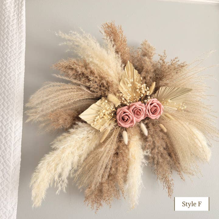 Pampas Design – Engroshandel Tørrede/pressede blomster – Pampas tørret blomsterarrangement ARCH eller vægbryllup og begivenhed5