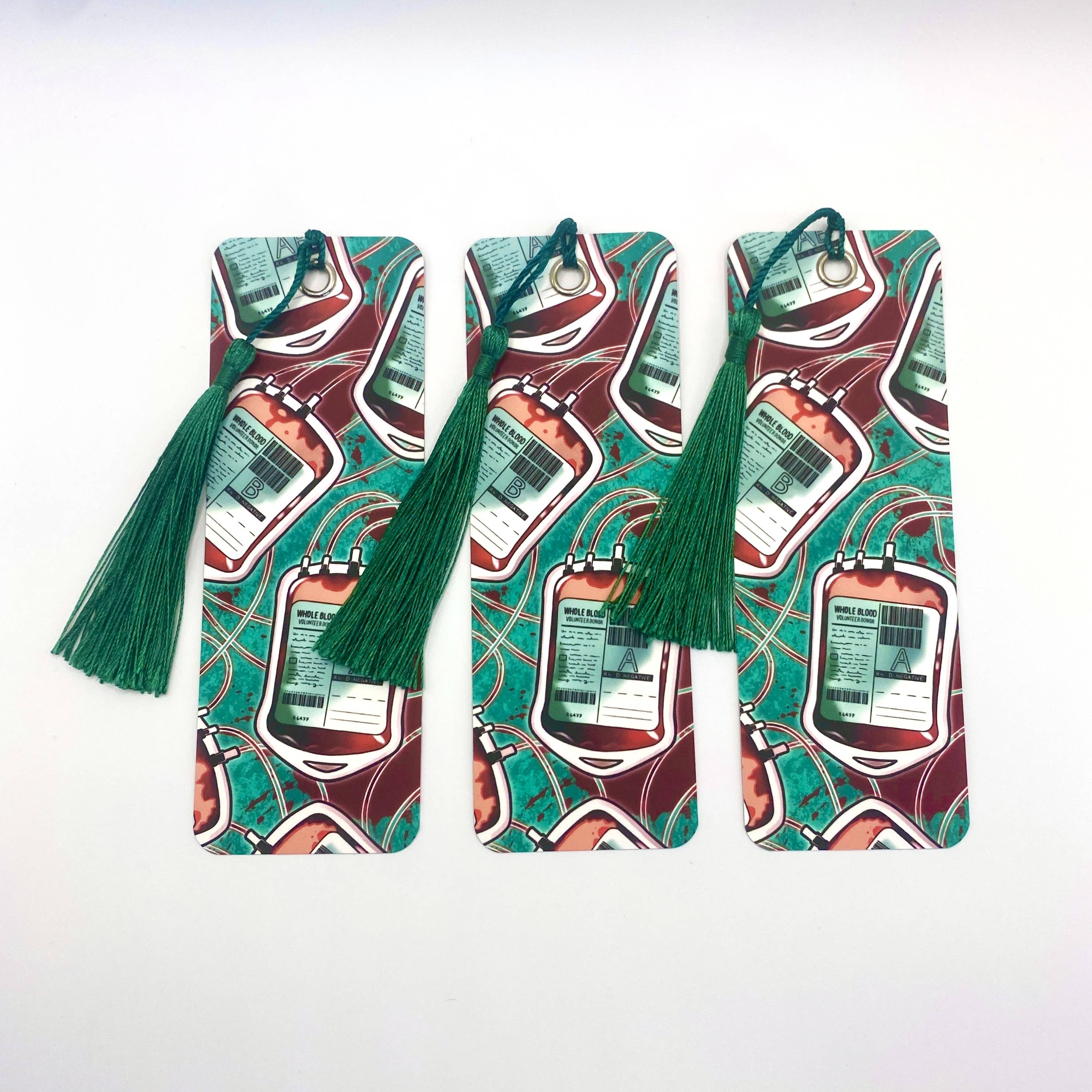 Enthralledyet Illustration – wholesale Bokmärke – Blodpåse - Gotisk Vampyr Medicinskt Bokmärke1