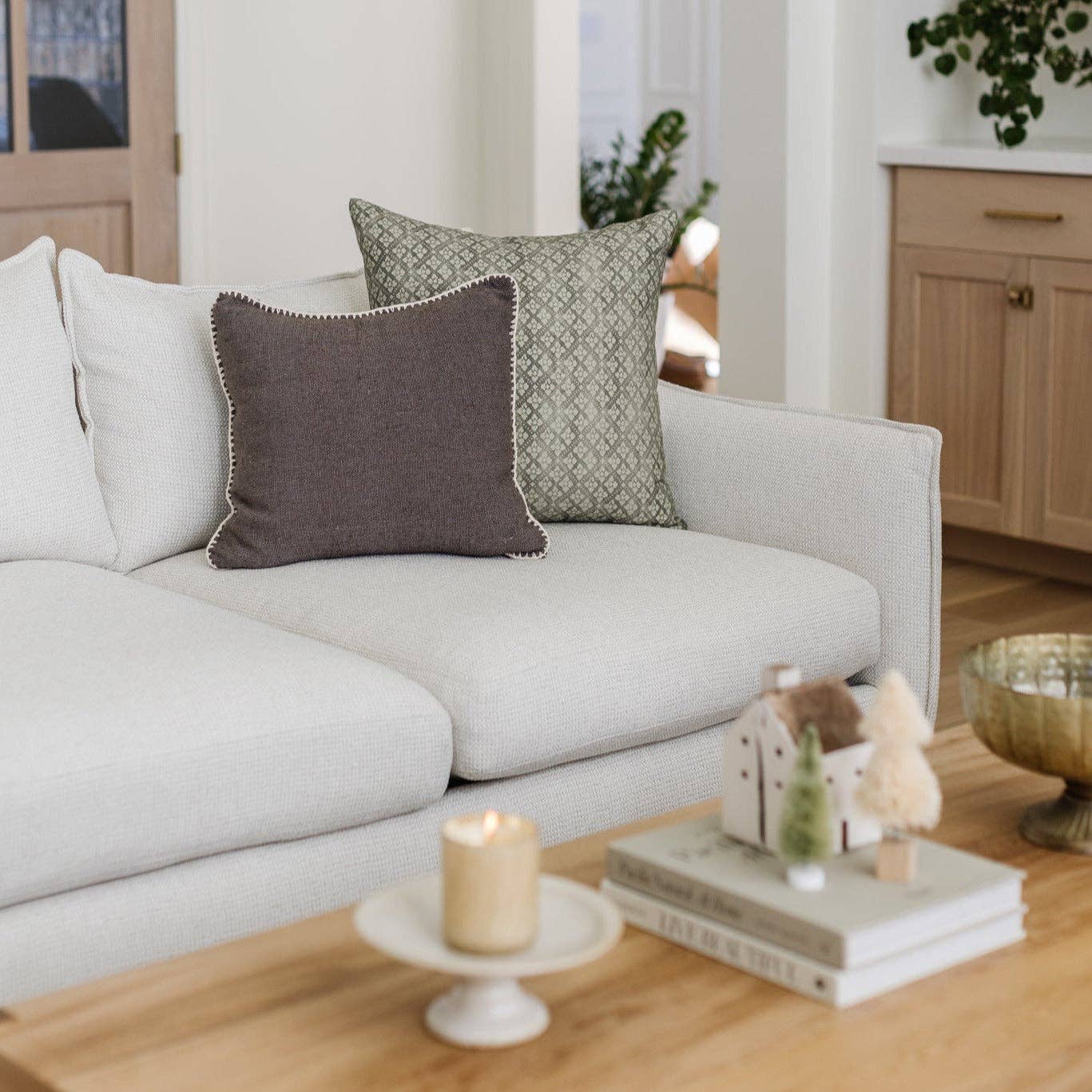 Woven Nook - Wholesale Throw Pillow Cover - Clove - 22"5