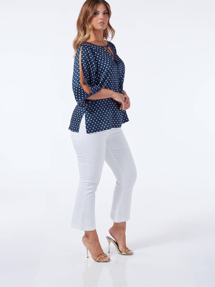 Casacca con goccia sul davanti in raso di viscosa per la vendita all'ingrosso da parte di Oltretempo