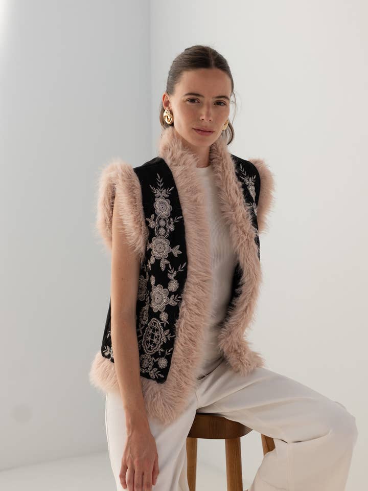 Gilet THALIA 2046 pour la vente par GOLDEN LIVE PARIS