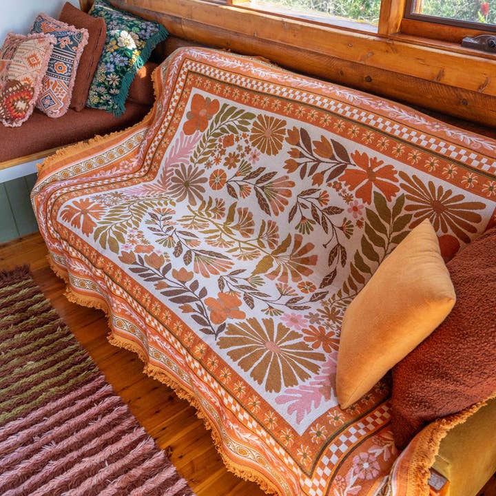 Salty Aura - Wholesale Throw blanket - The Dahlia Rug10