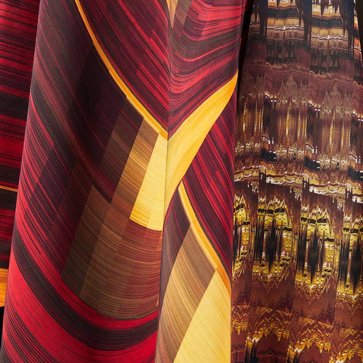 THEATRELAND X GATSBY PONCHO for wholesale by YEN TING CHO