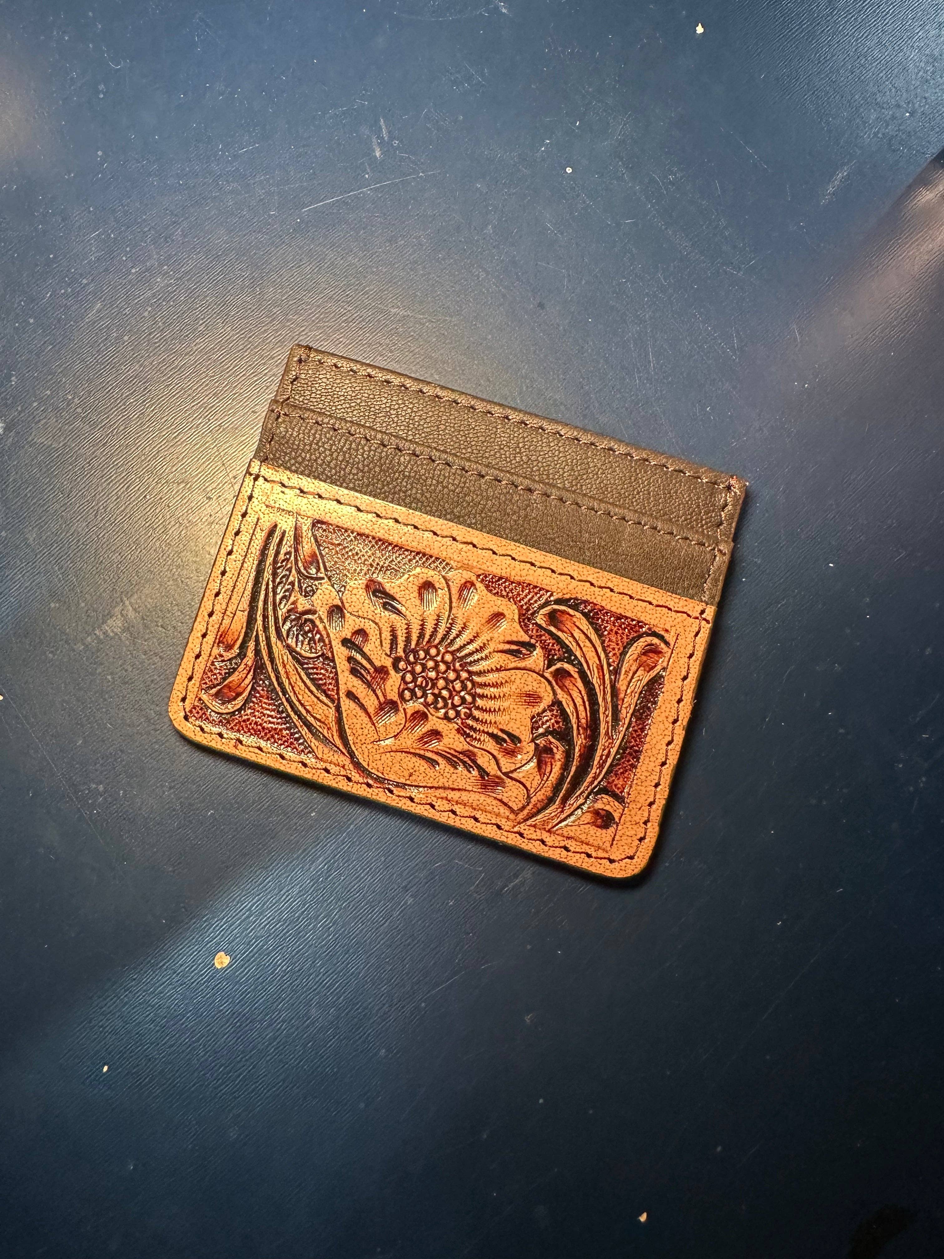 BDN Boutique - Vente Porte-cartes – femme - ÉTUI À CARTES EN CUIR VÉRITABLE/ PEAU DE VACHE4