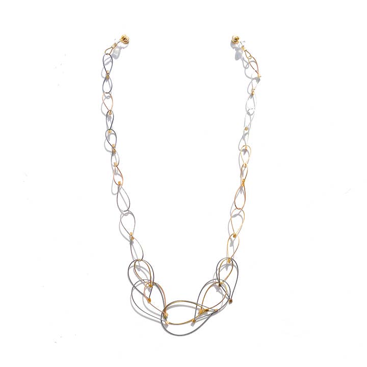 Collar de cadena en forma de lágrima para venta al por mayor de Meghan Patrice Riley