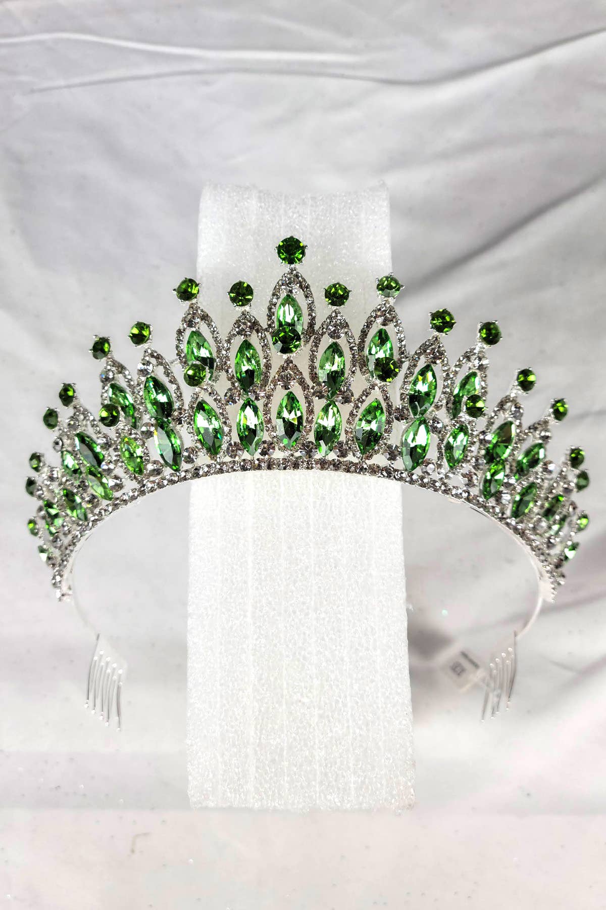 Chicas - Wholesale Tiara - Women's - Tiara with jewel rhinestones, one size fits all HT97413