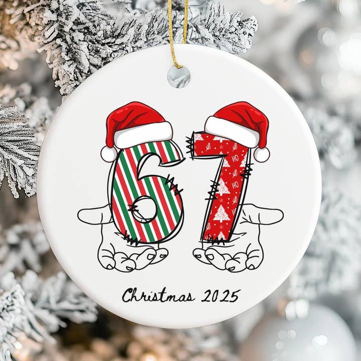 Lustiger 6 7 Schmuck, Weihnachtsornament 2025, 6 7 Weihnachtsgeschenk für den Großhandel von Embrova