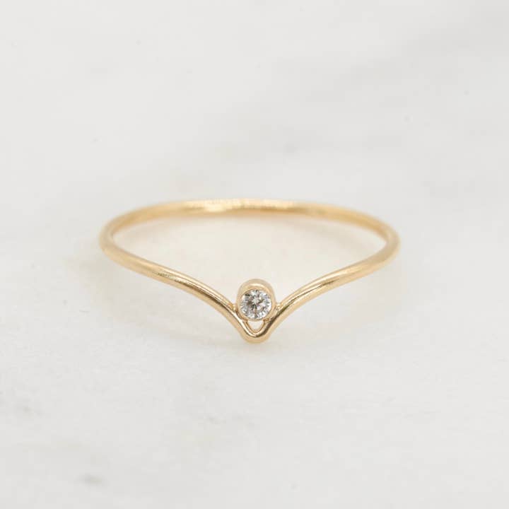 PETITE GOLD - Wholesale Single Stone/Solitaire Ring - Aria Ring