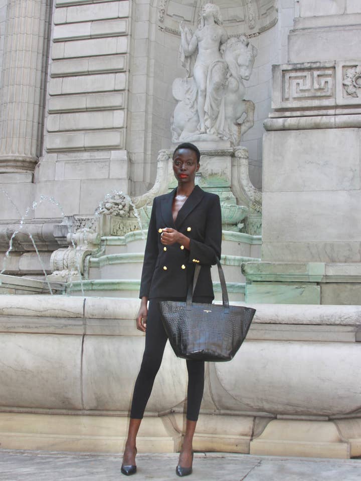 Le Classique II for wholesale by Couleurs, NY