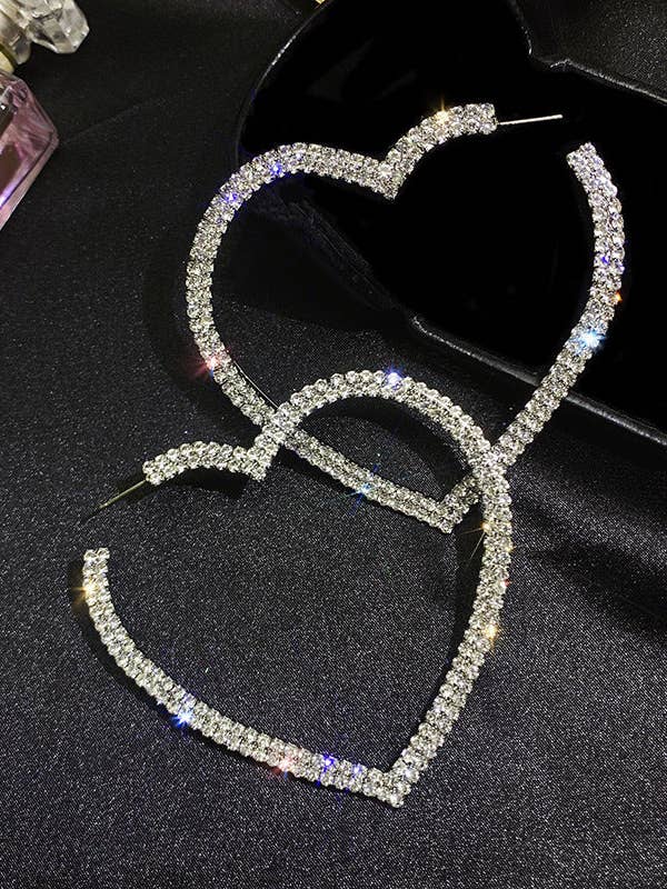 Brincos de Argola com Coração de Strass E7102 por atacado de Ole