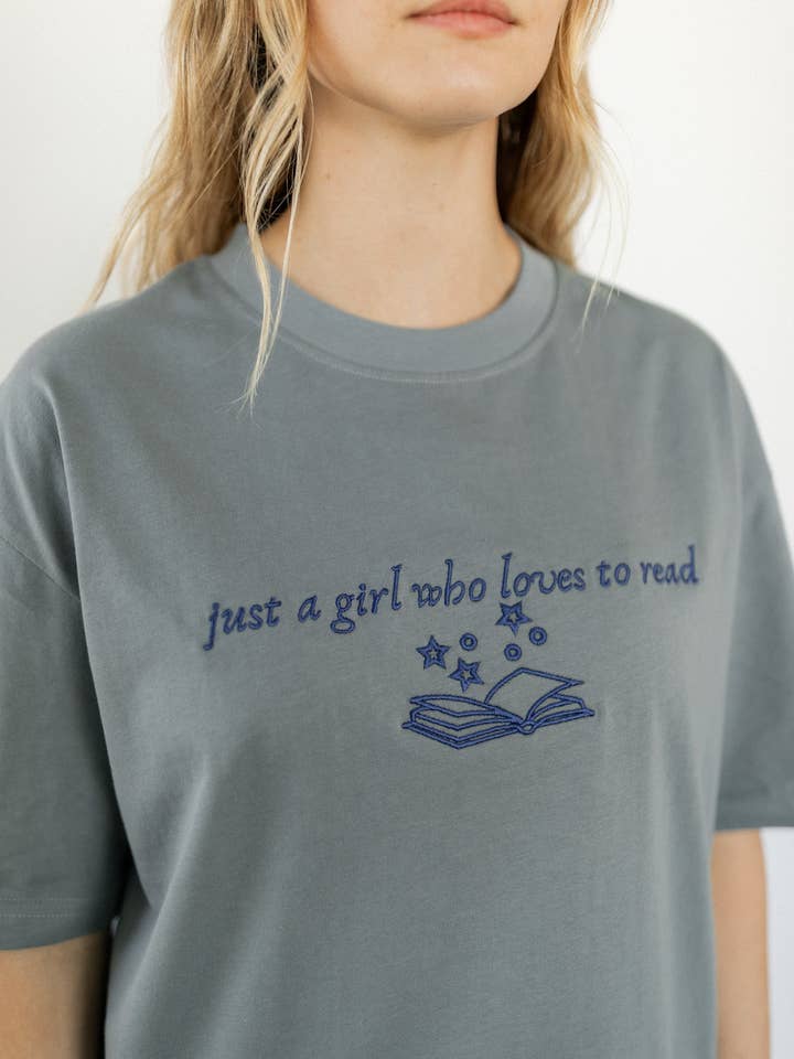 Girl Who Loves to Read for wholesale by Faeble