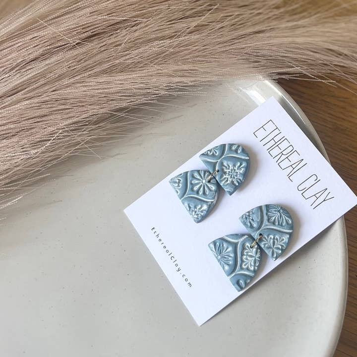 Brincos Artesanais de Barro, Inspirados em Azulejo Cerâmico por atacado de Ethereal Clay