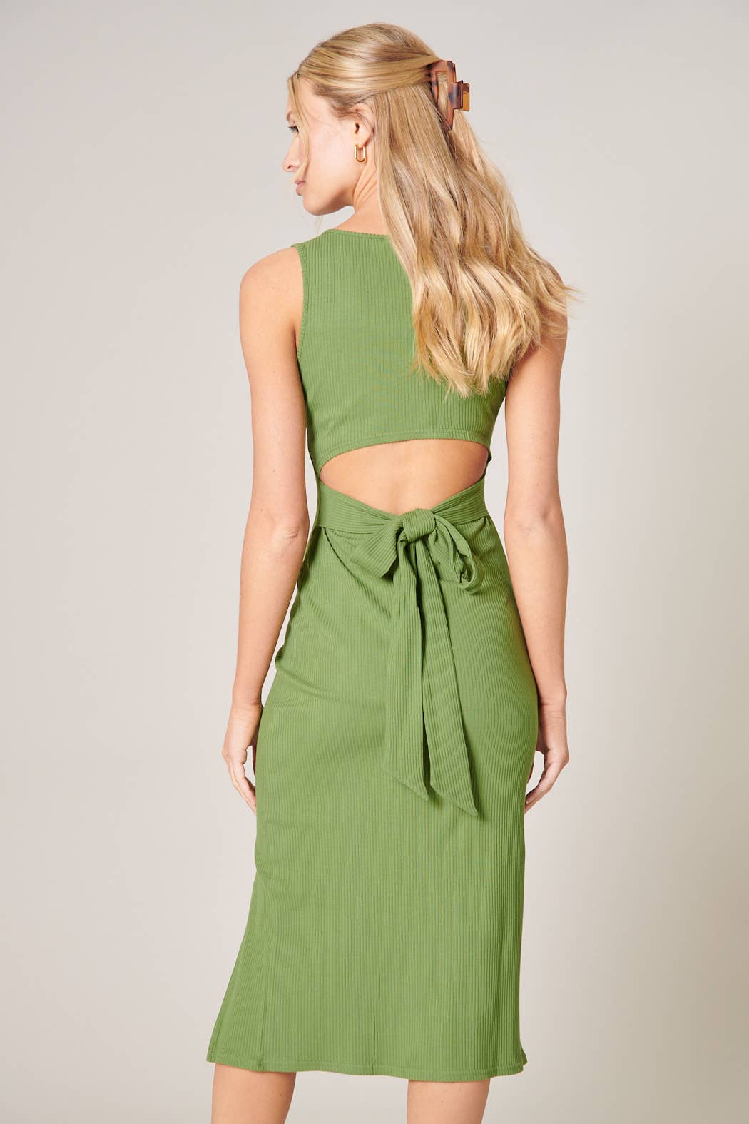 Sugarlips - Vente Robe – femme - Robe moulante nouée au dos en maille côtelée Digby3