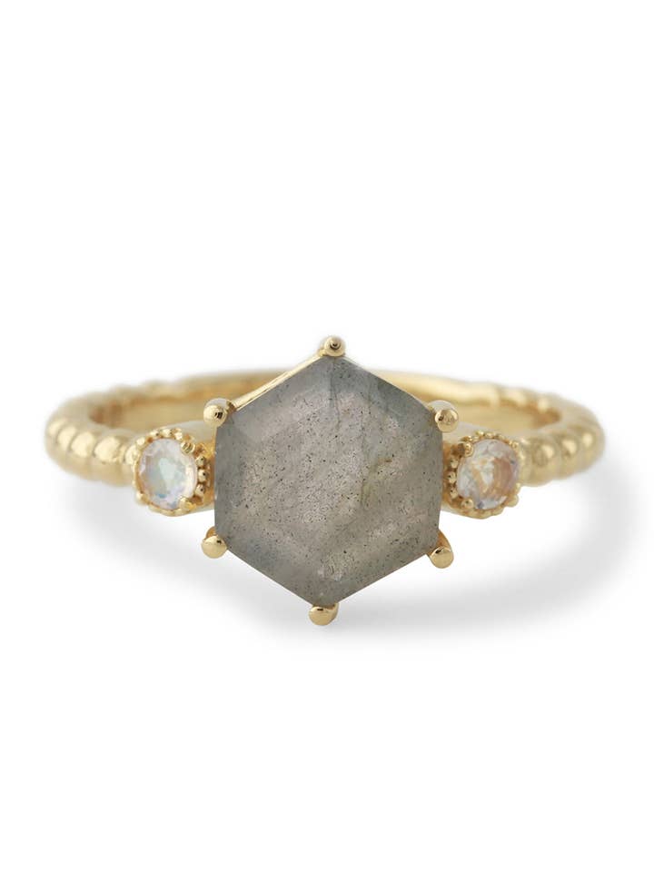 Silver ring with 8mm labradorite & 2.5mm moonstone, 18ct gold-plated for wholesale by Campur GmbH