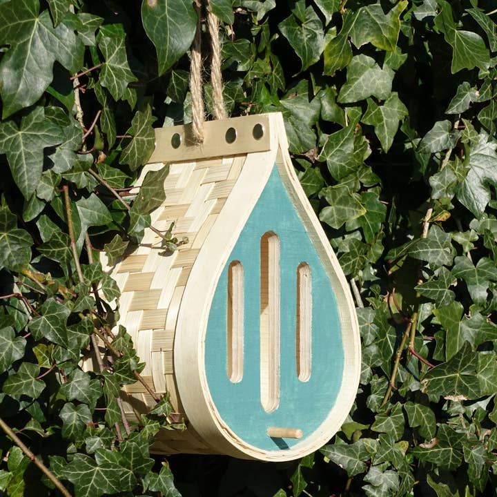 Wildlife World Ltd - Wholesale Bird Feeder - Dewdrop Butterfly House & Feeder