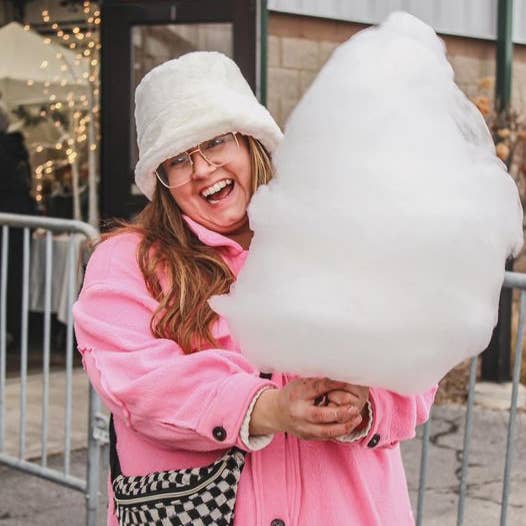 MoonSugar. - Wholesale Cotton candy - Dye Free Cotton Candy - 24 count13