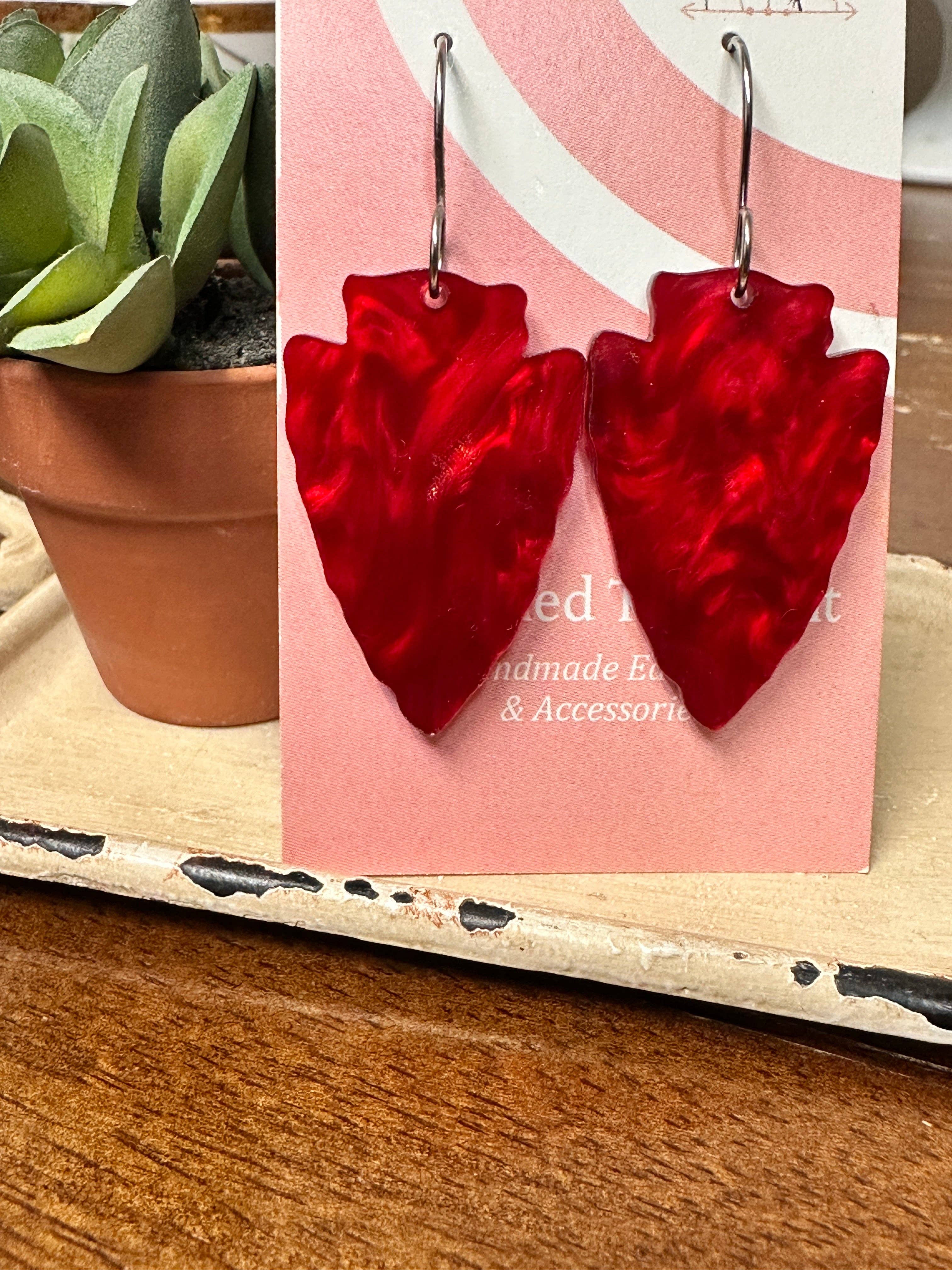 Designed To Flaunt - Vente Boucles d'oreilles pendantes - Boucles d'oreilles pendantes à pointe de flèche solide6