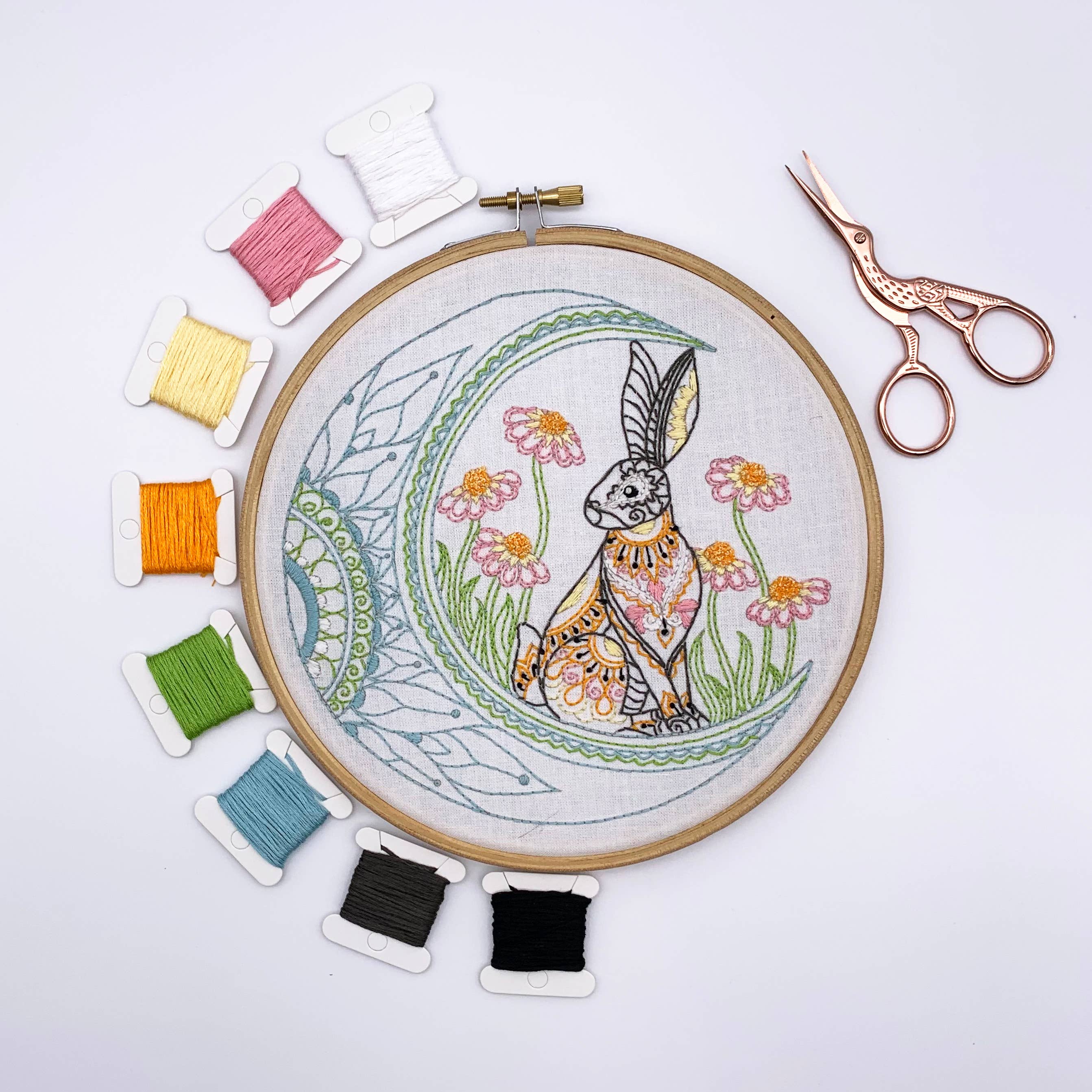 Cinnamon Stitching - Wholesale Craft Sewing Kit - Celestial Hare Embroidery Kit