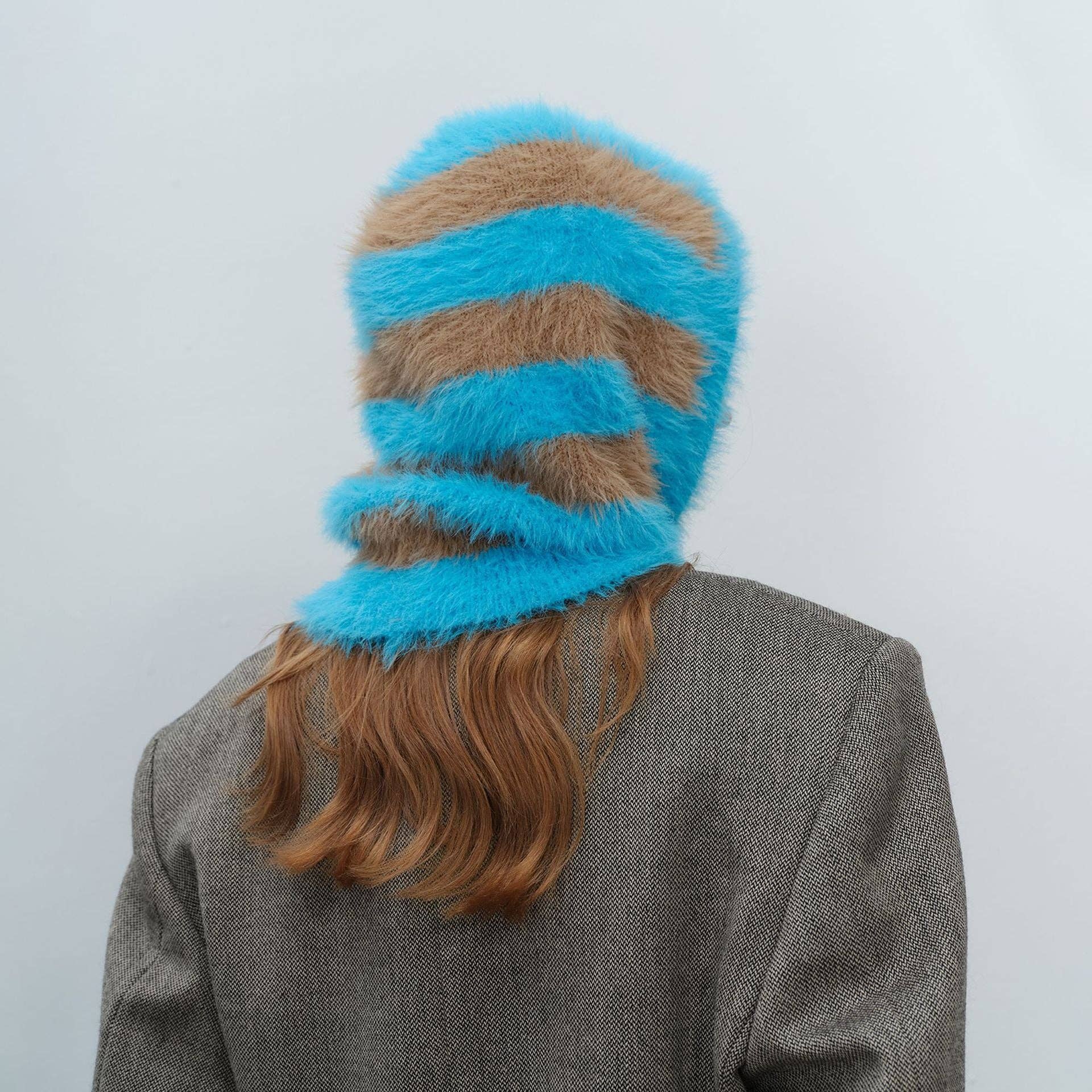 Dipped Shop – Engroshandel Beanie - Dame – Stribet farveblok pulloverhattørklæde DPS16151