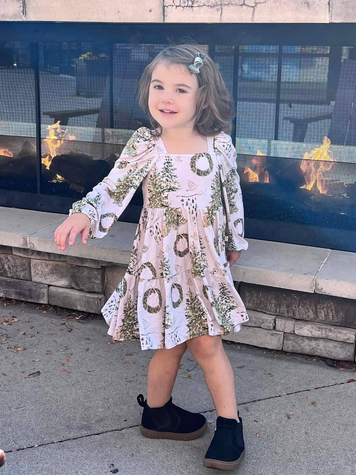 Riley & Rett – Engroshandel Kjole - Børn – Blød snepuffærmet twirl-kjole8