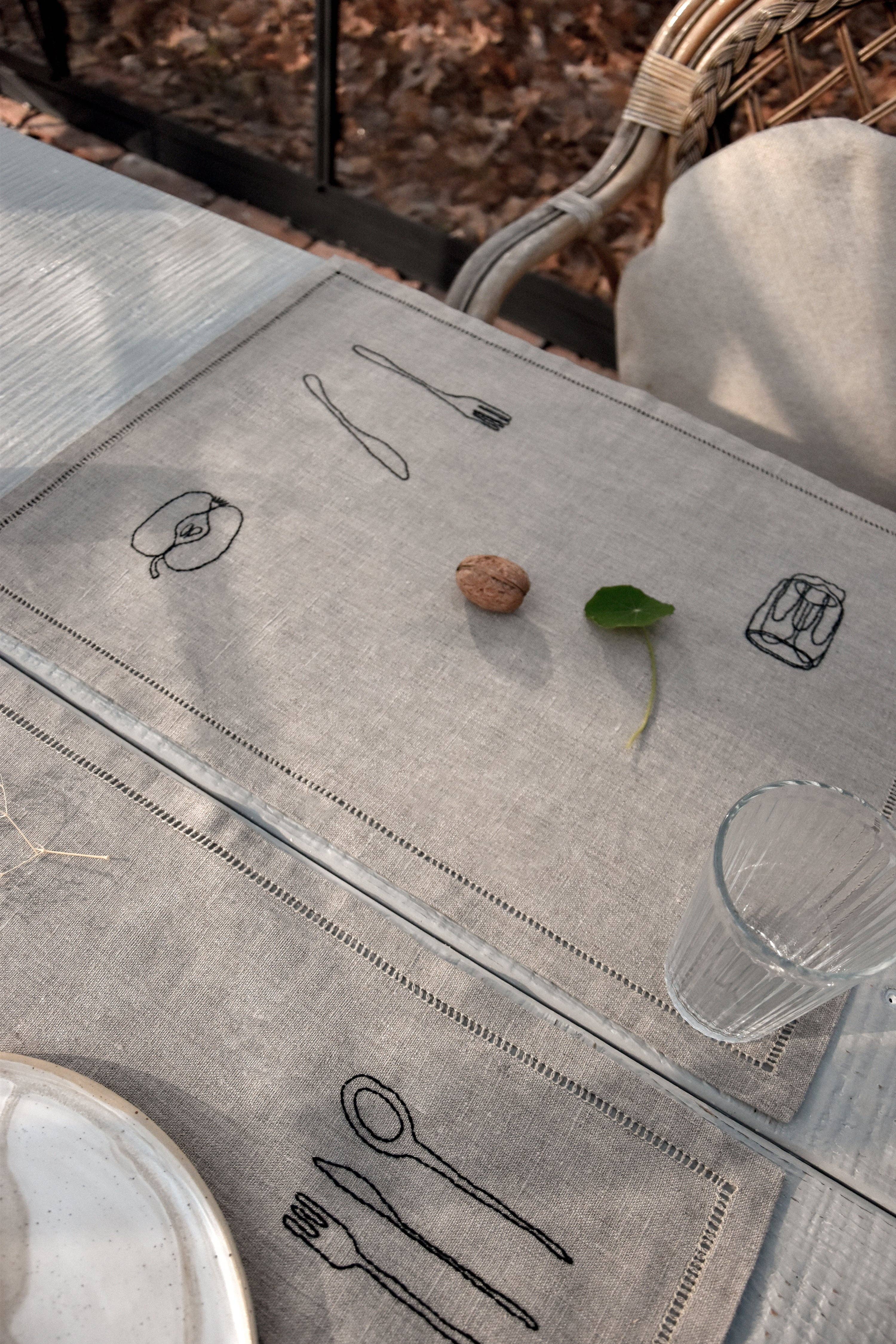 À bientôt - Vente Sets de table - Set de table en lin biologique Petit Dej en noir6