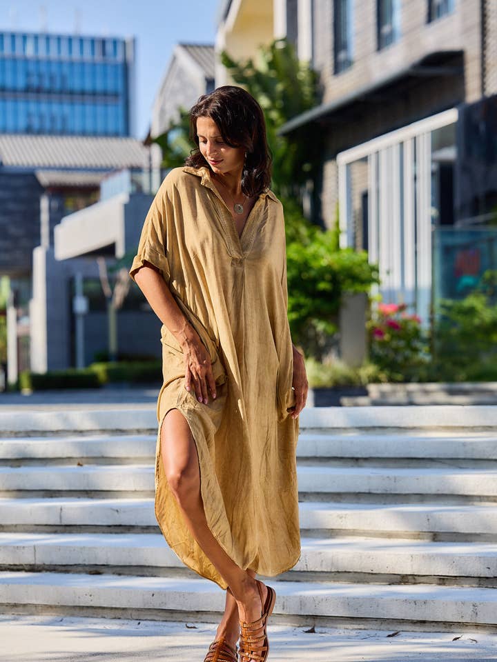 Vestido túnica estilo lavado con escote en V, corte acampanado y bolsillos para venta al por mayor de last queen