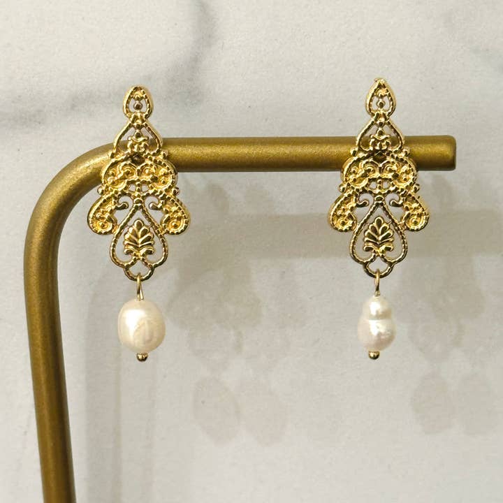 Cassette Barcelona - Wholesale Dangle earrings - Elion Ethnic Motiff Dangle Earrings 0