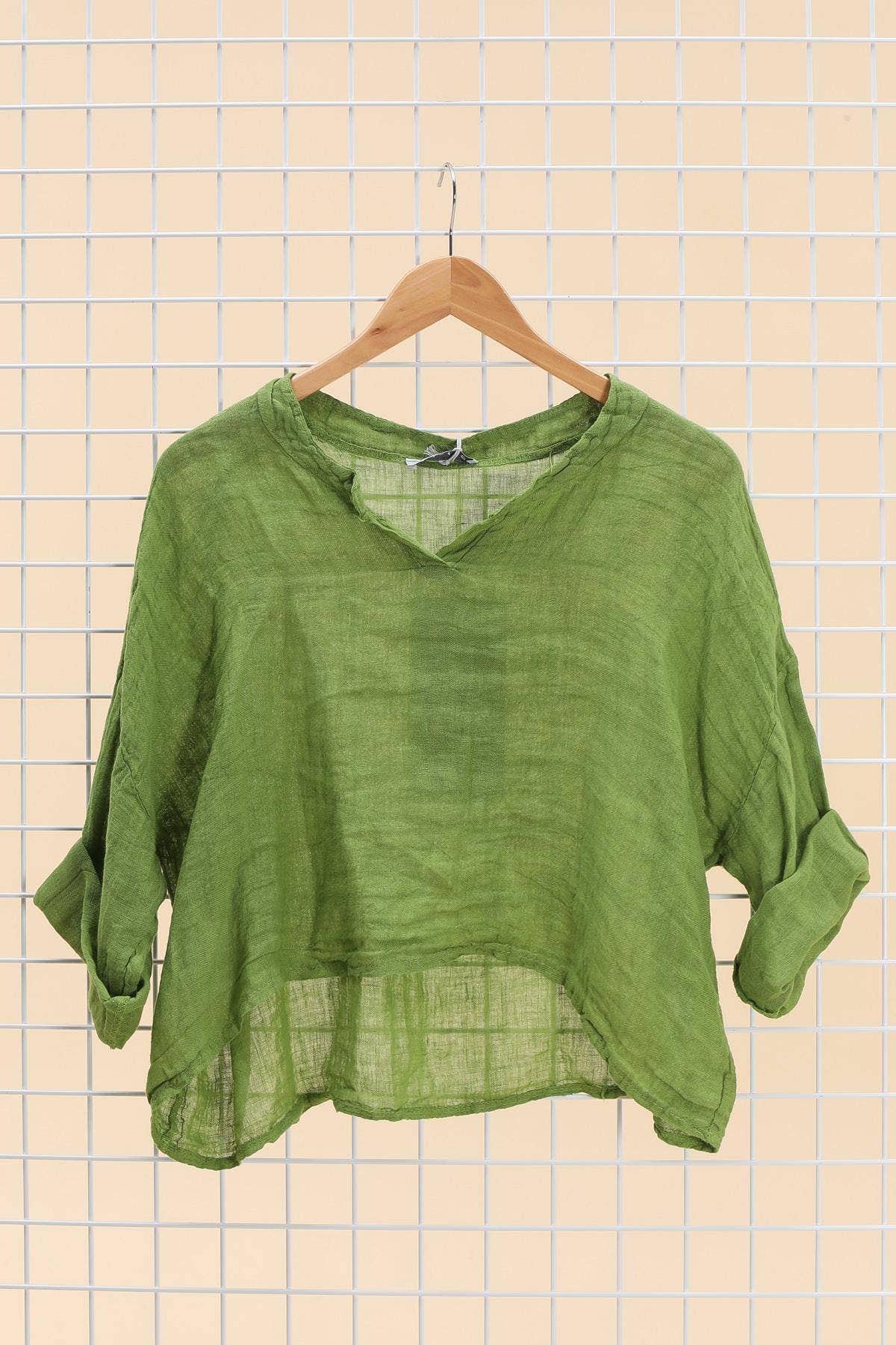 la maison des fibres naturelles - Wholesale Blouse - Dames - Linnen top met v-hals 23100, 100% linnen40