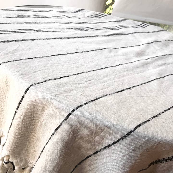 TranquilUSA - Wholesale Throw Blanket - Natural Linen Throw Towel3