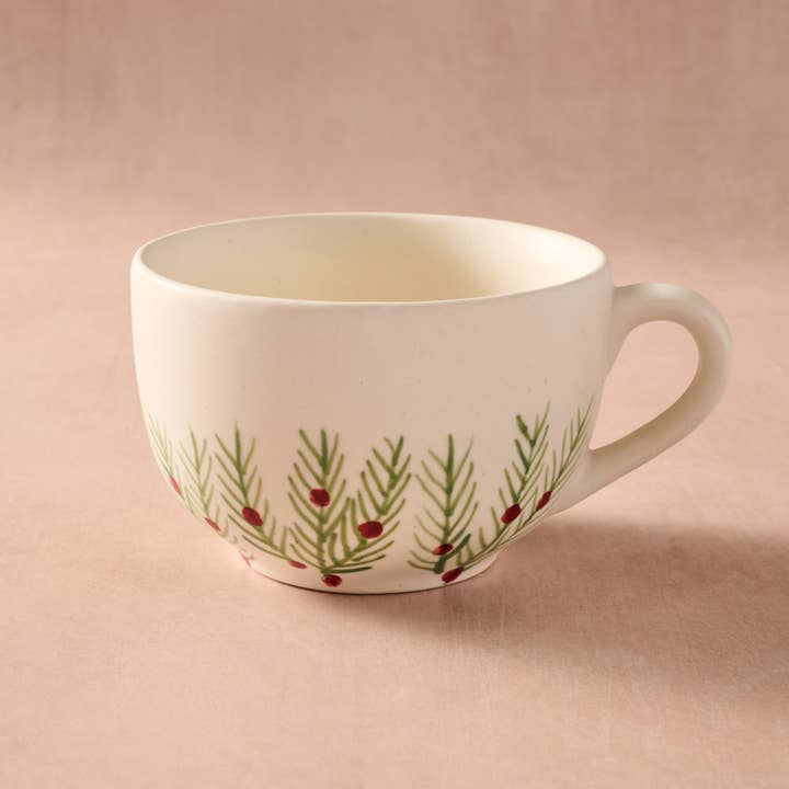 Grande Tasse en Céramique Sardee Holly pour la vente par Ten Thousand Villages